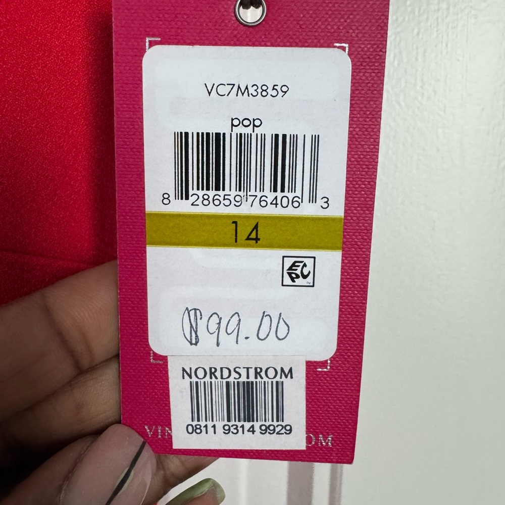 NWT Vince Camuto Red Jumpsuit - Picture 5 of 6